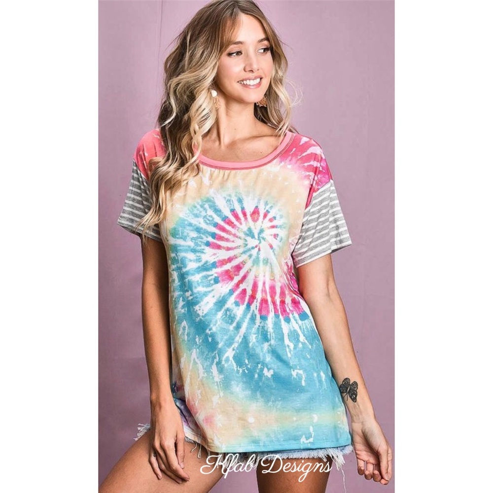 ❤️LAST 1! Circular Tie Dye Contrast Detail Top! - Picture 10 of 11